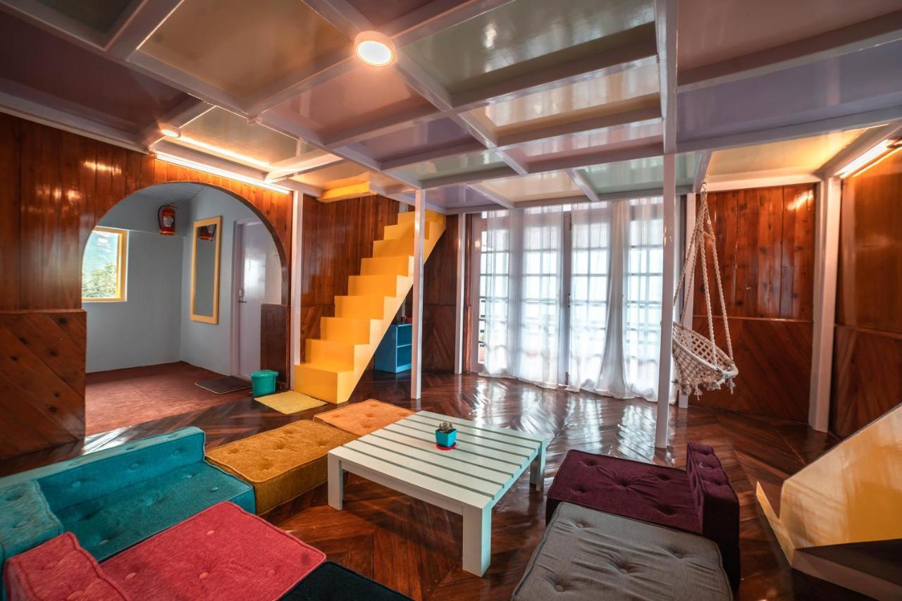 Tag Along 2 0 Hostel Gangtok Luaran gambar